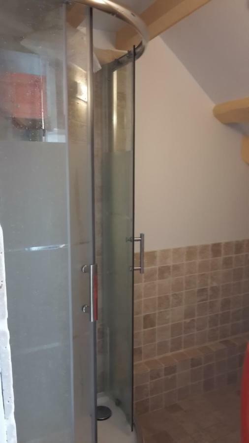 Le Saint Leonard...Il Est Orange Apartment Honfleur Ngoại thất bức ảnh